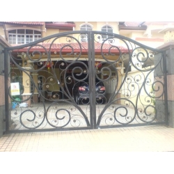 Swing Gate
